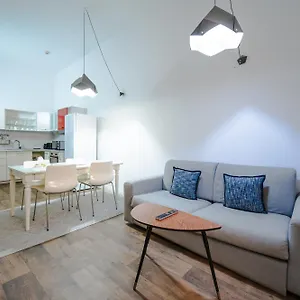  Apartment Vallettastay Standard In Malta